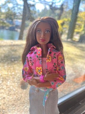 Barbie Doll 2015 Fashionistas #11 Red Ruffles